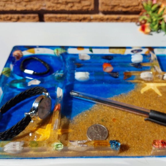 Custom Handmade Resin Beach Themed Jewelry/Trinket/Organizer/Catch all/Dump/Ring - Picture 5 of 8